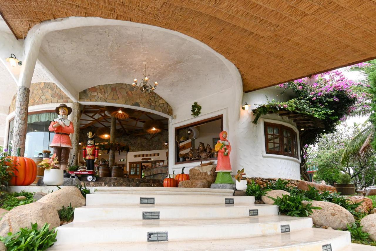 Swiss Valley Hip Resort Suan Phueng Esterno foto