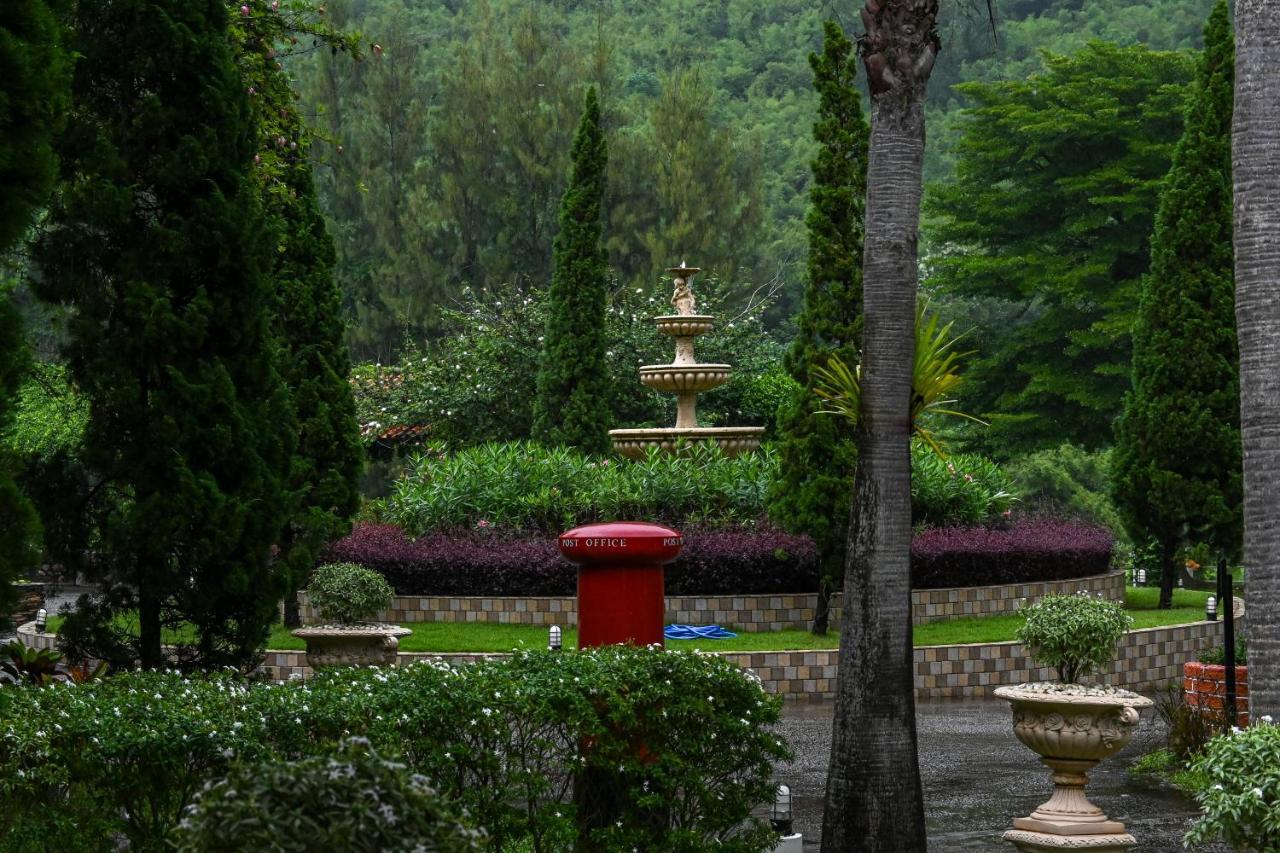 Swiss Valley Hip Resort Suan Phueng Esterno foto