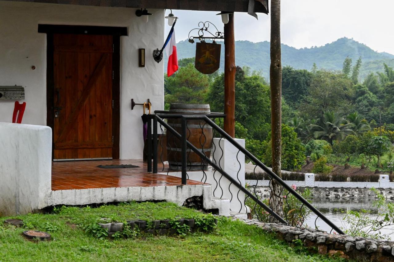 Swiss Valley Hip Resort Suan Phueng Esterno foto