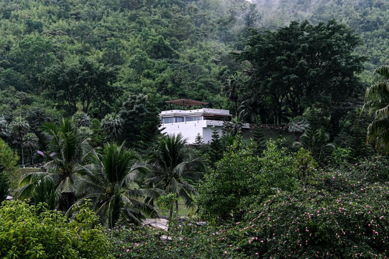 Swiss Valley Hip Resort Suan Phueng Esterno foto